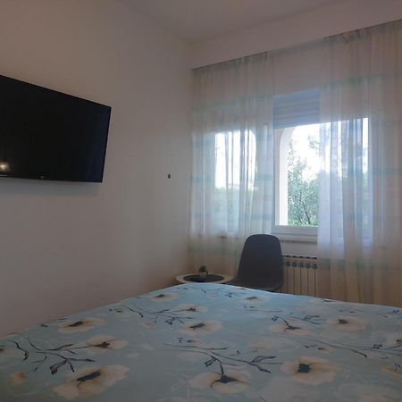 Apartmani Paradiso Đảo Krk Ngoại thất bức ảnh