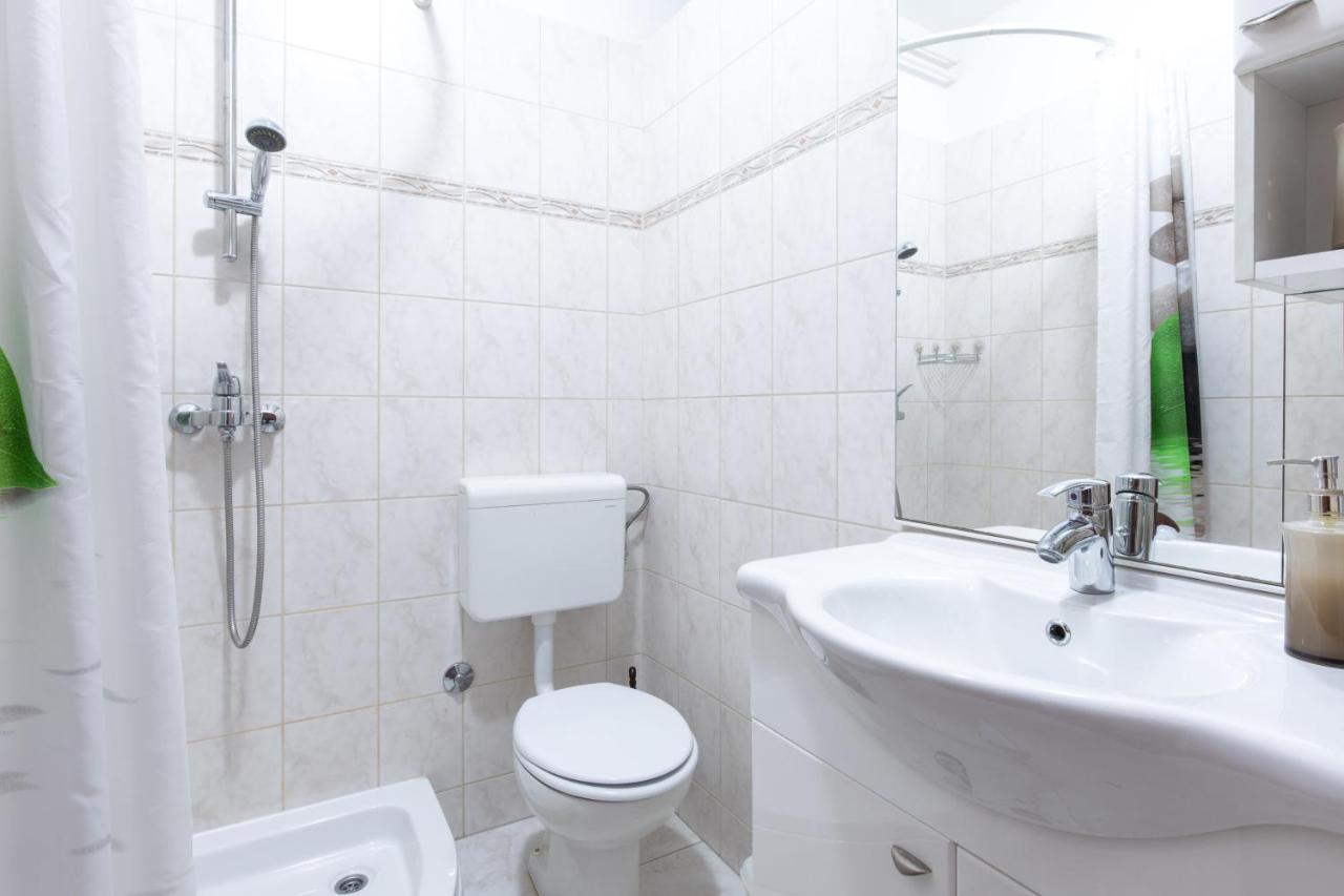 Apartmani Paradiso Đảo Krk Ngoại thất bức ảnh