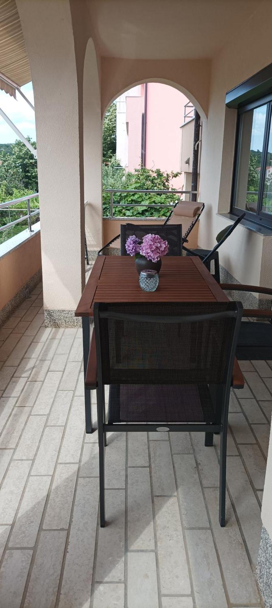 Apartmani Paradiso Đảo Krk Ngoại thất bức ảnh